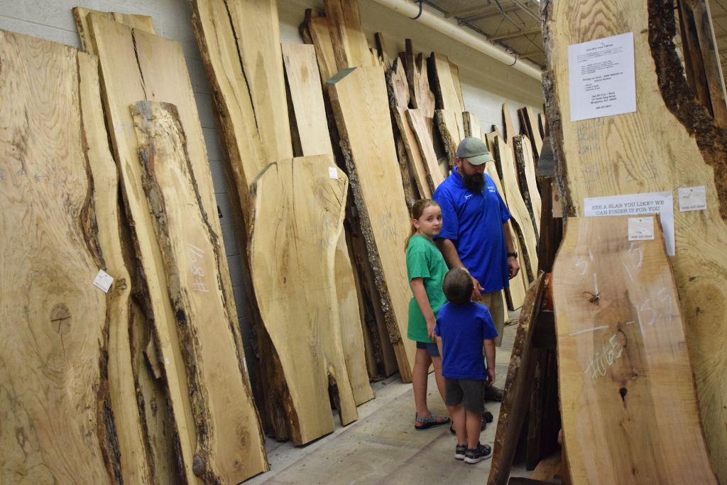 7-2019 art crawl 120 (1024x683).jpg